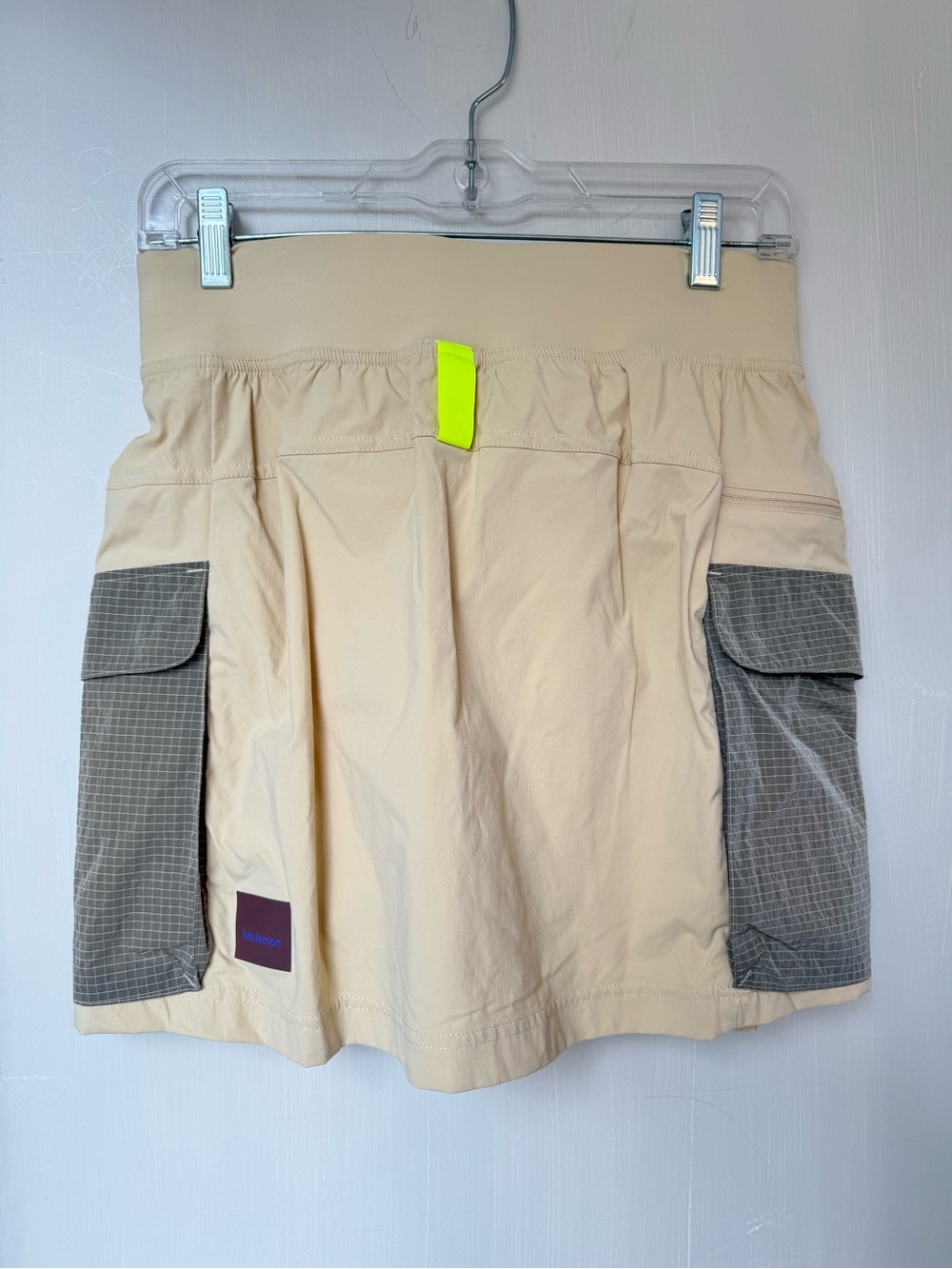 lululemon athletica Beige Athletic Skort with Neon Green Trim - Picture 12 of 15
